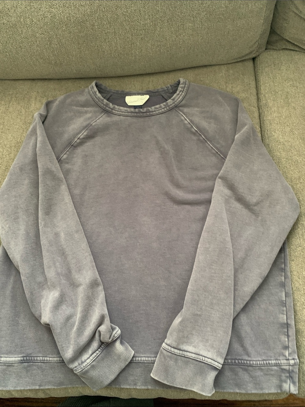 Universal Thread Washed Gray Crewneck women’s Sweatshirt